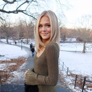 Meet your Posher, Brenna